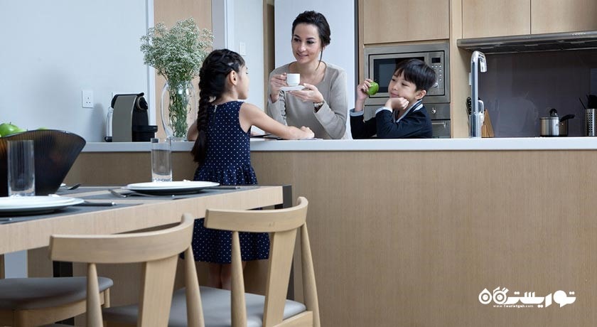 نمای آشپزخانه آپارتمان دو خوابه